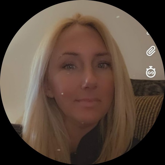 nicole012181